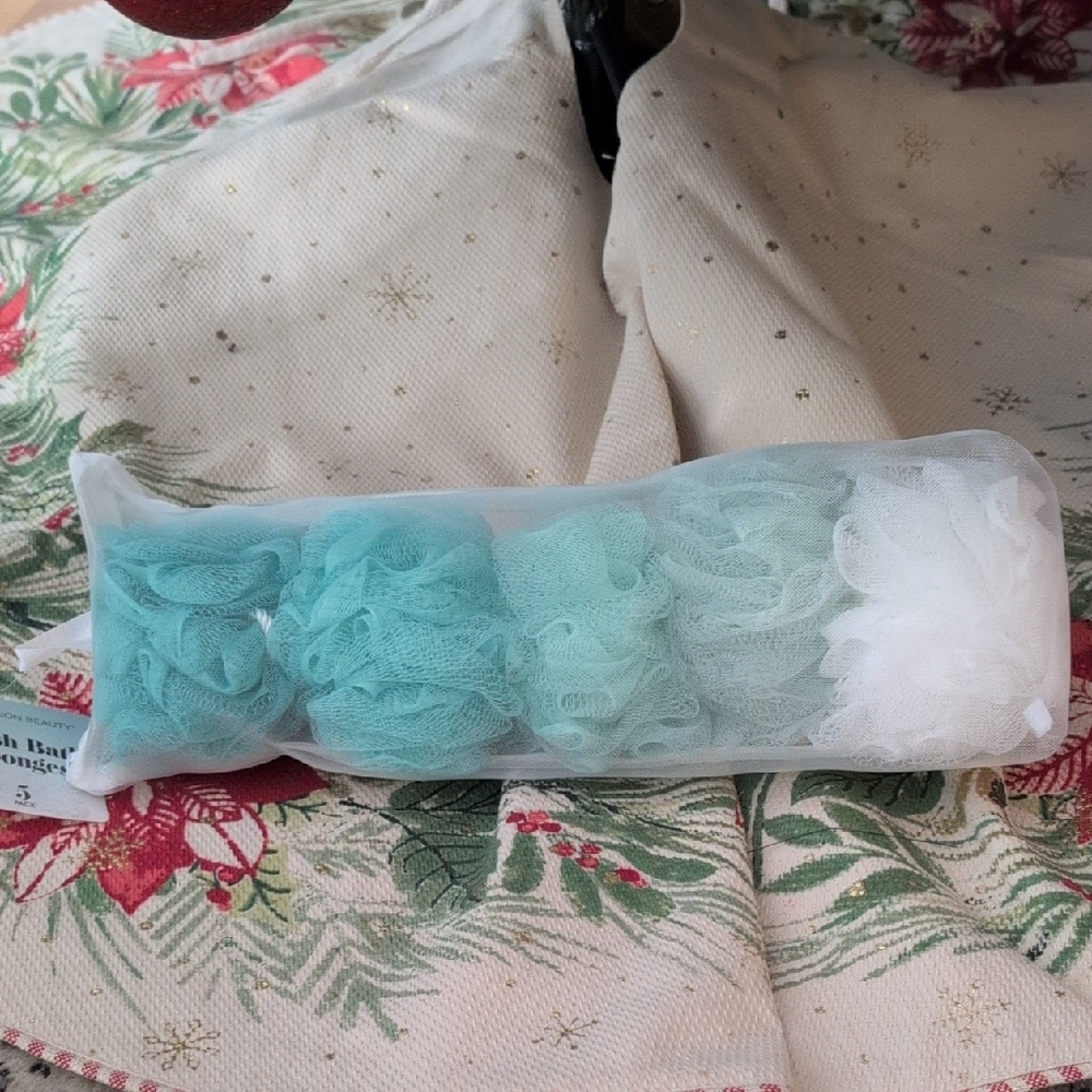 Set of Bath Poufs in Blue and White